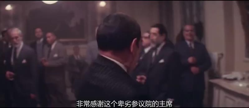 追捕聂鲁达剧照3