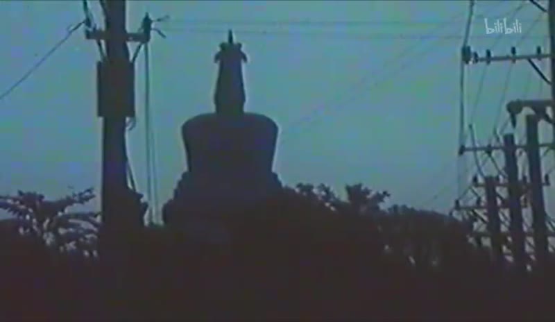 珍珍的发屋剧照1