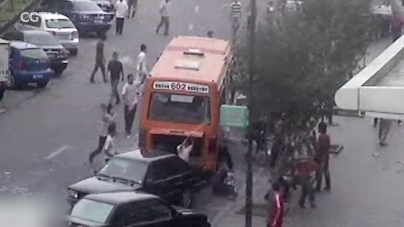 中国新疆 反恐前沿剧照2